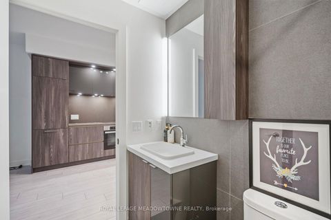Photo 20 at 813 - 15 Mercer Street, Waterfront Communities C1, Toronto