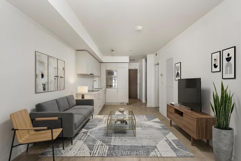 Photo 2 at 721E - 576 Front Street W, Waterfront Communities C1, Toronto