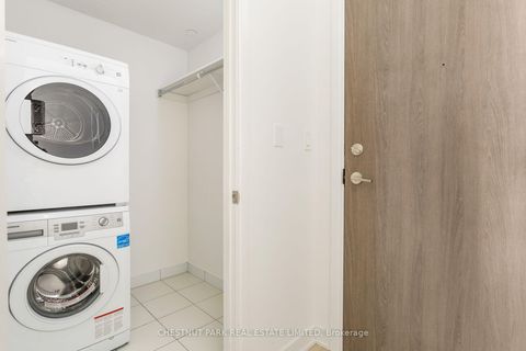 Photo 16 at 721E - 576 Front Street W, Waterfront Communities C1, Toronto