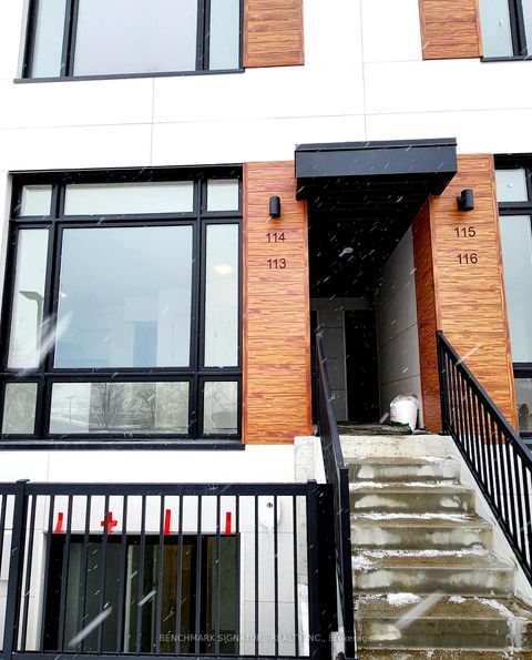 Photo 4 at 113 - 10 Steckley House Lane E, Rural Richmond Hill, Richmond Hill