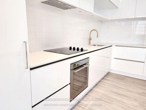 Photo 6 at 113 - 10 Steckley House Lane E, Rural Richmond Hill, Richmond Hill