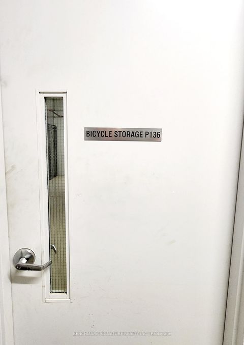 Photo 16 at 113 - 10 Steckley House Lane E, Rural Richmond Hill, Richmond Hill