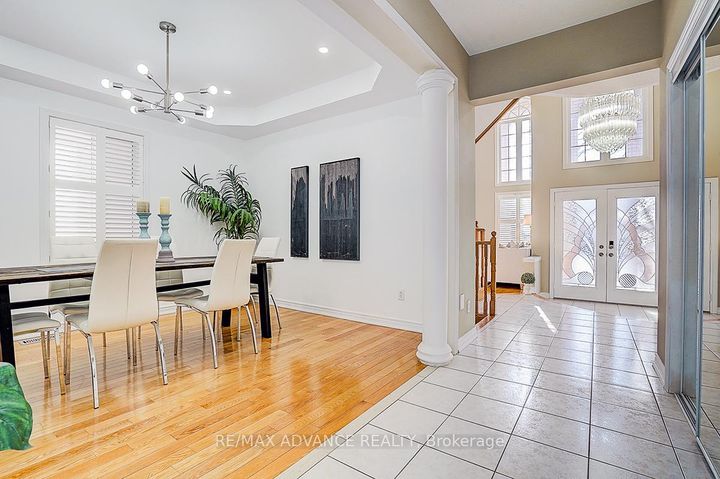 Photo 16 at 16 St Etienne Drive, Vellore Village, Vaughan