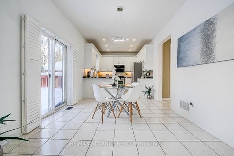 Photo 23 at 16 St Etienne Drive, Vellore Village, Vaughan