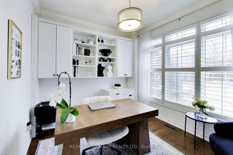 Photo 8 at 25 Chagall Drive, Patterson, Vaughan