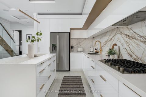 Photo 13 at 3 Judith Drive, East York, Toronto