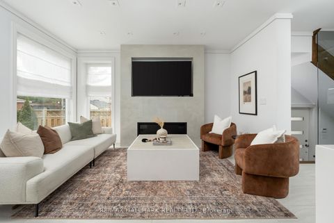 Photo 16 at 3 Judith Drive, East York, Toronto