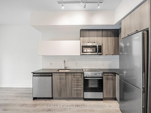 Photo 13 at 205 - 25 Neighbourhood Lane, Queensway, Toronto