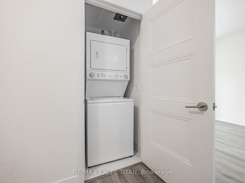 Photo 19 at 205 - 25 Neighbourhood Lane, Queensway, Toronto