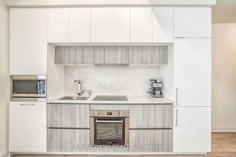 Photo 19 at 205 - 151 Avenue Road, Annex, Toronto