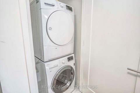 Photo 26 at 205 - 151 Avenue Road, Annex, Toronto