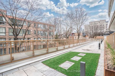 Photo 31 at 205 - 151 Avenue Road, Annex, Toronto