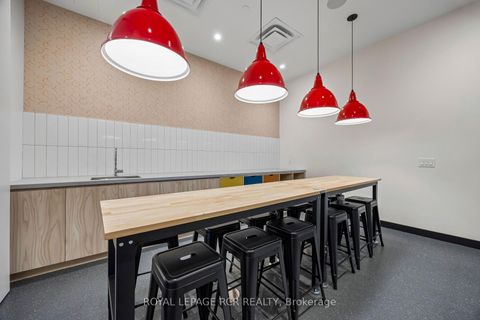 Photo 23 at 321 - 689 The Queensway, Queensway, Toronto