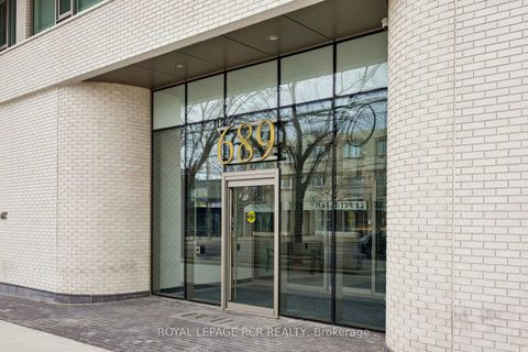 Photo 25 at 321 - 689 The Queensway, Queensway, Toronto