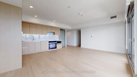 Photo 14 at 7706 - 3 Concord City Place Way, Waterfront Communities C1, Toronto