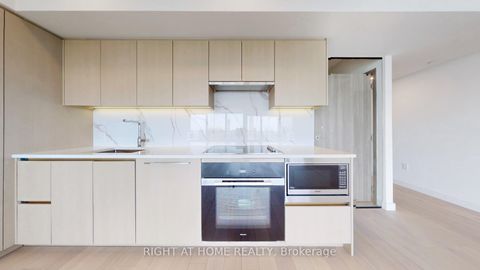 Photo 15 at 7706 - 3 Concord City Place Way, Waterfront Communities C1, Toronto