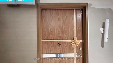 Photo 33 at 7706 - 3 Concord City Place Way, Waterfront Communities C1, Toronto