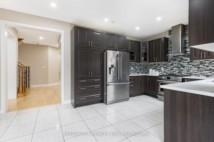 Photo 17 at 20 Russell Creek Drive, Wellington, Brampton