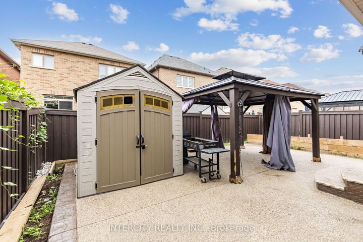 Photo 47 at 20 Russell Creek Drive, Wellington, Brampton