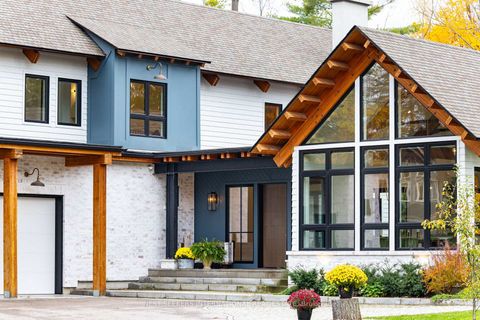 Photo 2 at 11 Sibbald Crescent, Sutton & Jackson's Point, Georgina