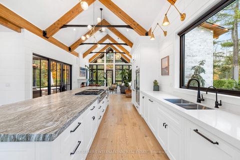 Photo 6 at 11 Sibbald Crescent, Sutton & Jackson's Point, Georgina