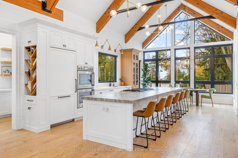 Photo 8 at 11 Sibbald Crescent, Sutton & Jackson's Point, Georgina