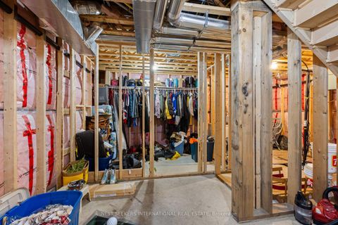 Photo 31 at 11 Sibbald Crescent, Sutton & Jackson's Point, Georgina