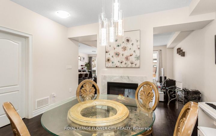 Photo 5 at 125 Lionhead Golf Club Road, Bram West, Brampton