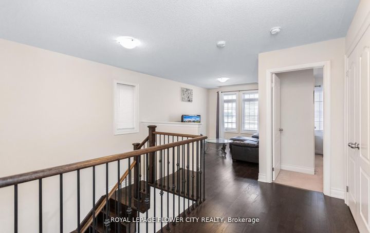 Photo 14 at 125 Lionhead Golf Club Road, Bram West, Brampton