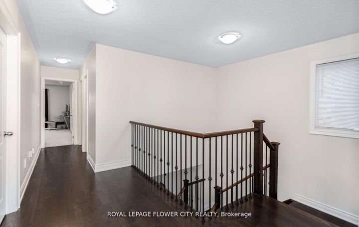 Photo 16 at 125 Lionhead Golf Club Road, Bram West, Brampton