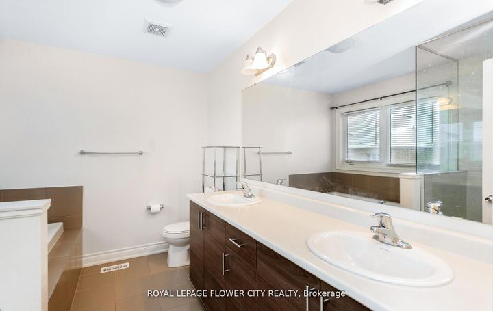 Photo 19 at 125 Lionhead Golf Club Road, Bram West, Brampton