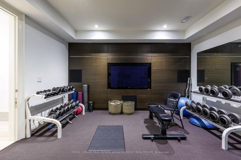 Photo 34 at 20B Woodlawn Avenue W, St. Clair, Toronto