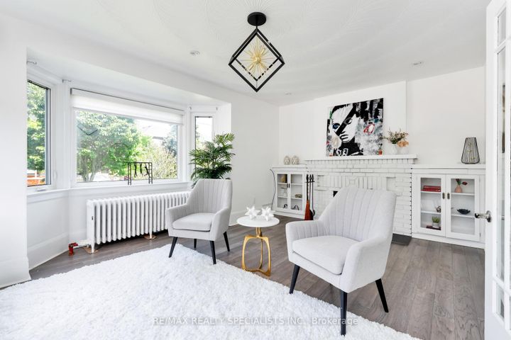 Photo 4 at 290 Westmount Avenue, Oakwood Village, Toronto