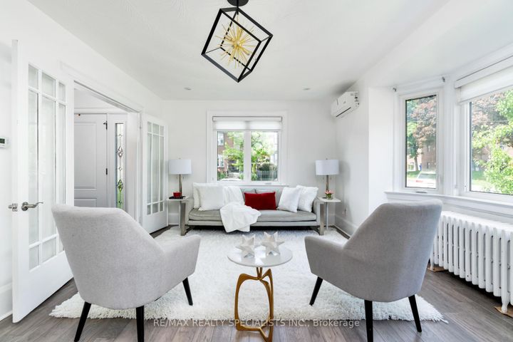 Photo 7 at 290 Westmount Avenue, Oakwood Village, Toronto