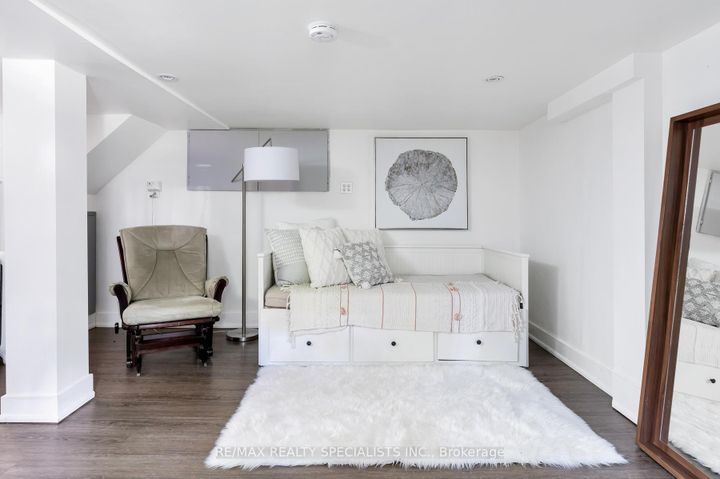 Photo 30 at 290 Westmount Avenue, Oakwood Village, Toronto