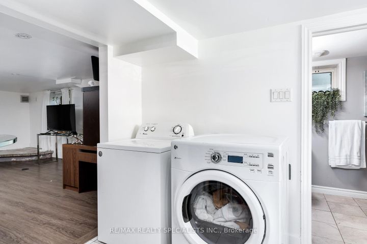 Photo 40 at 290 Westmount Avenue, Oakwood Village, Toronto