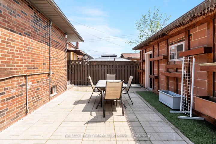 Photo 42 at 290 Westmount Avenue, Oakwood Village, Toronto