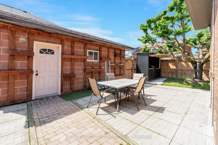 Photo 45 at 290 Westmount Avenue, Oakwood Village, Toronto