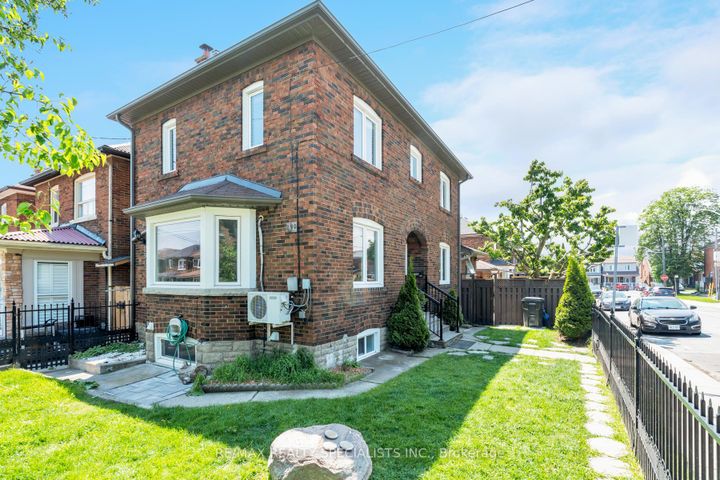 Photo 48 at 290 Westmount Avenue, Oakwood Village, Toronto