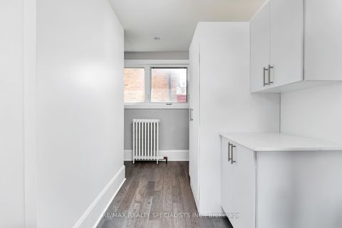 Photo 19 at 290 Westmount Avenue, Oakwood Village, Toronto