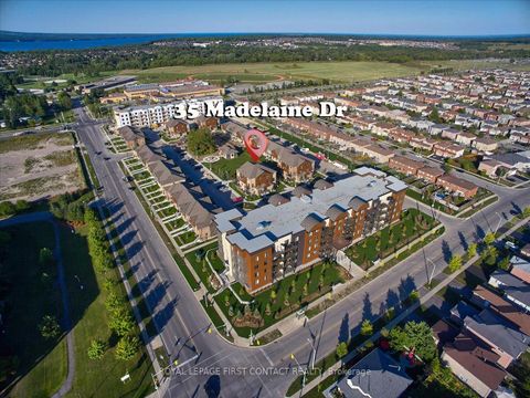 Photo 18 at 4 - 35 Madelaine Drive, Painswick South, Barrie