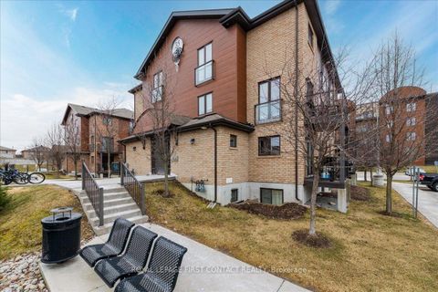 Photo 19 at 4 - 35 Madelaine Drive, Painswick South, Barrie