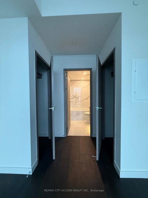 Photo 4 at 2501 - 3 Concord City Place Way, Waterfront Communities C1, Toronto