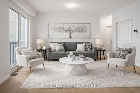 Photo 3 at 51 Ahchie Court, Patterson, Vaughan