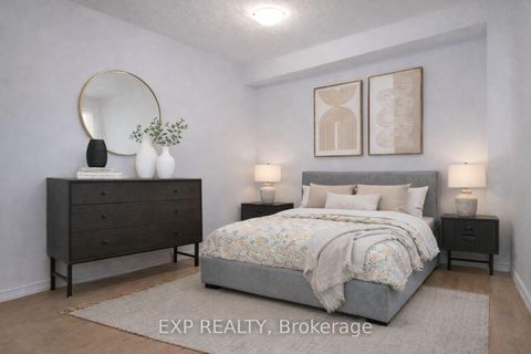 Photo 6 at 51 Ahchie Court, Patterson, Vaughan