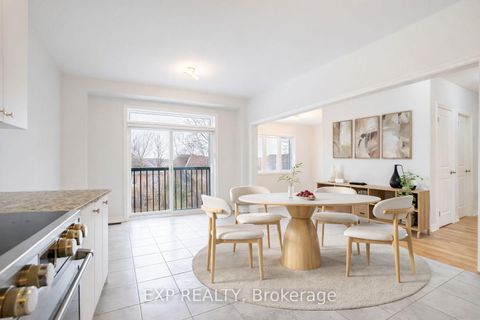 Photo 14 at 51 Ahchie Court, Patterson, Vaughan