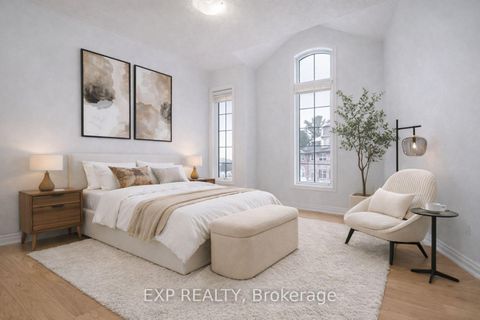 Photo 31 at 51 Ahchie Court, Patterson, Vaughan