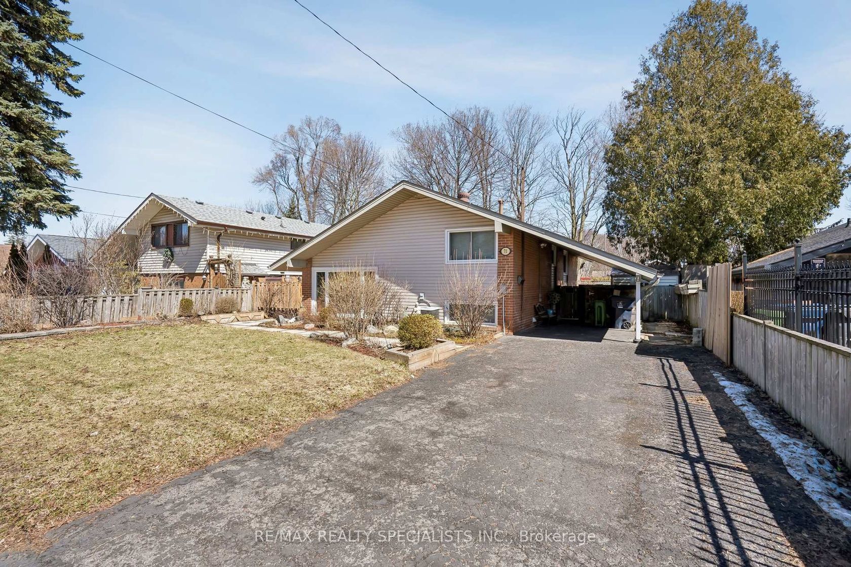 71 Orton Park Road, Morningside, Toronto by Loree Meneguzzi Real Estate 71 Orton Park Road, Morningside, Toronto