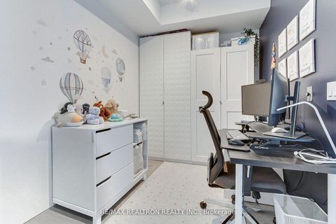 Photo 5 at 2011 - 219 Fort York Boulevard, Niagara, Toronto