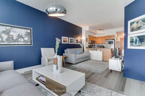 Photo 9 at 2011 - 219 Fort York Boulevard, Niagara, Toronto